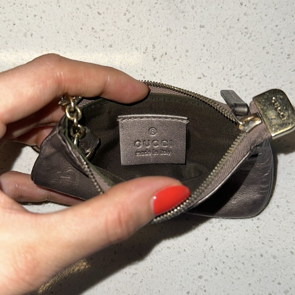Gucci metallic card holder keychain - Picture 5 of 5